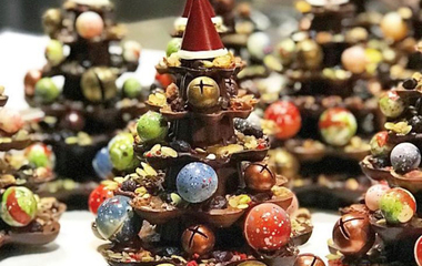 Kinderworkshop: Schokolade-Stern-Tannenbaum verzieren Bild