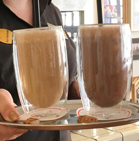 Wie Punsch im Winter: Eiskaffee im Sommer