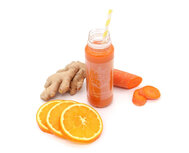 Smoothie Orange Karotte Ingwer